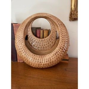 Vintage Ceramic Wall-Hanging Flower Basket